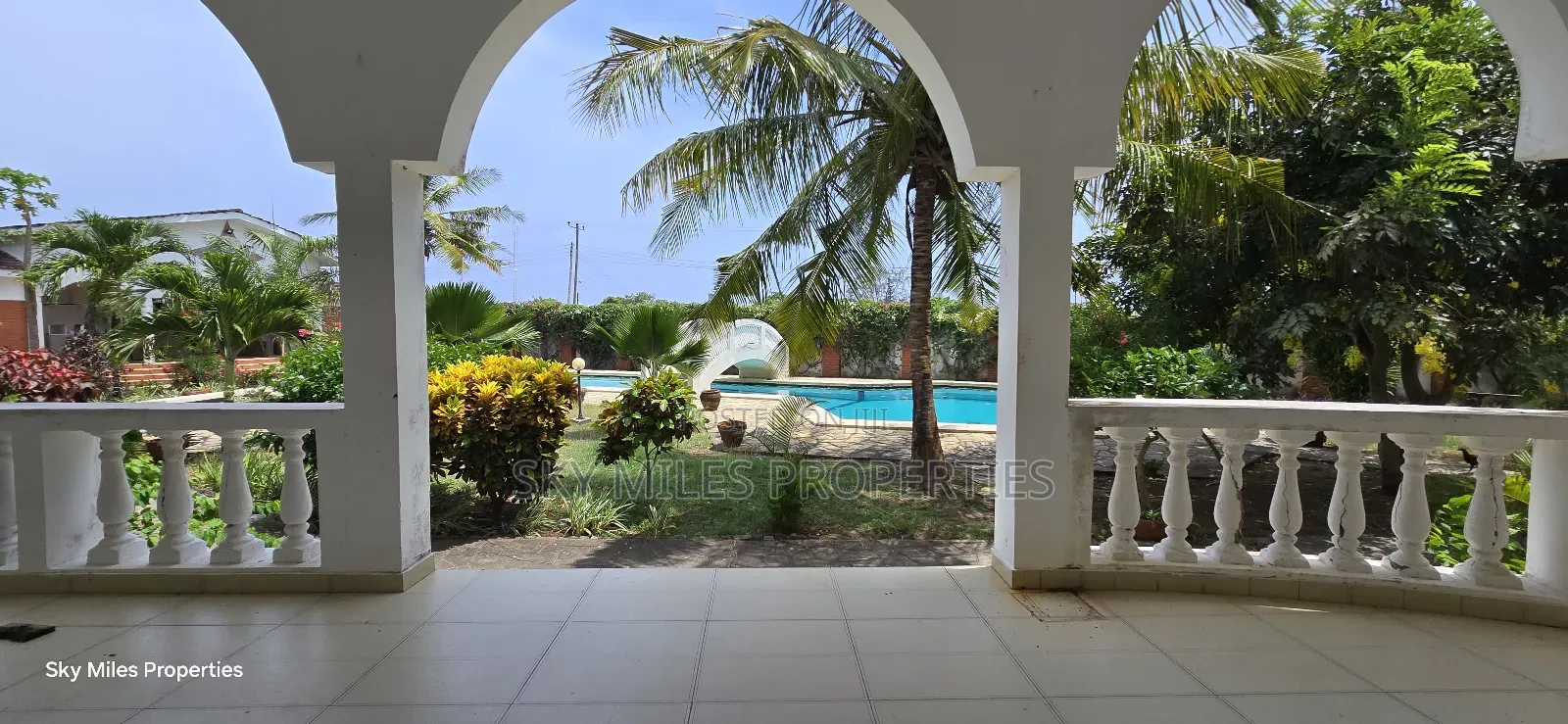 7bdrm Villa in Kilua, Shanzu for sale