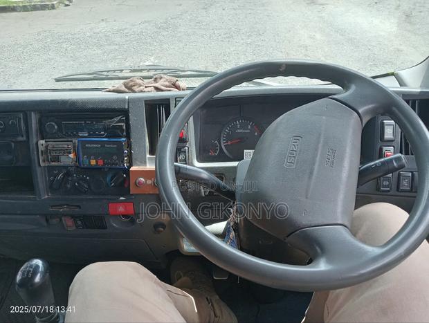 Isuzu 5.7 Manual - thumbnail 5
