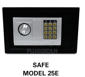 Electronic Digital Safe Box (Model 25e). - main view