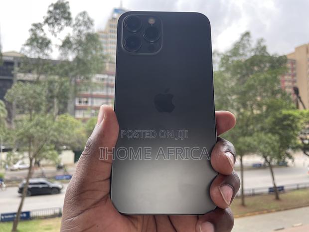 Apple iPhone 12 Pro Max 256 GB Black - thumbnail 2