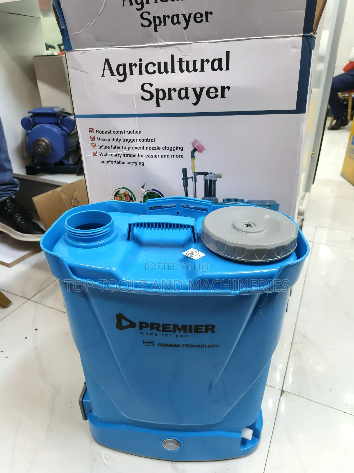 Premier 20 LTRS 2 in 1 Agricultural Knapsack Sprayer(Manual Battery)