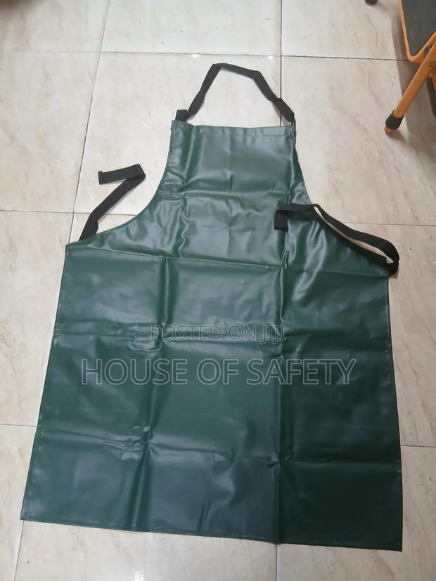 Green PVC Aprons With Inner Polyester Lining - thumbnail 2