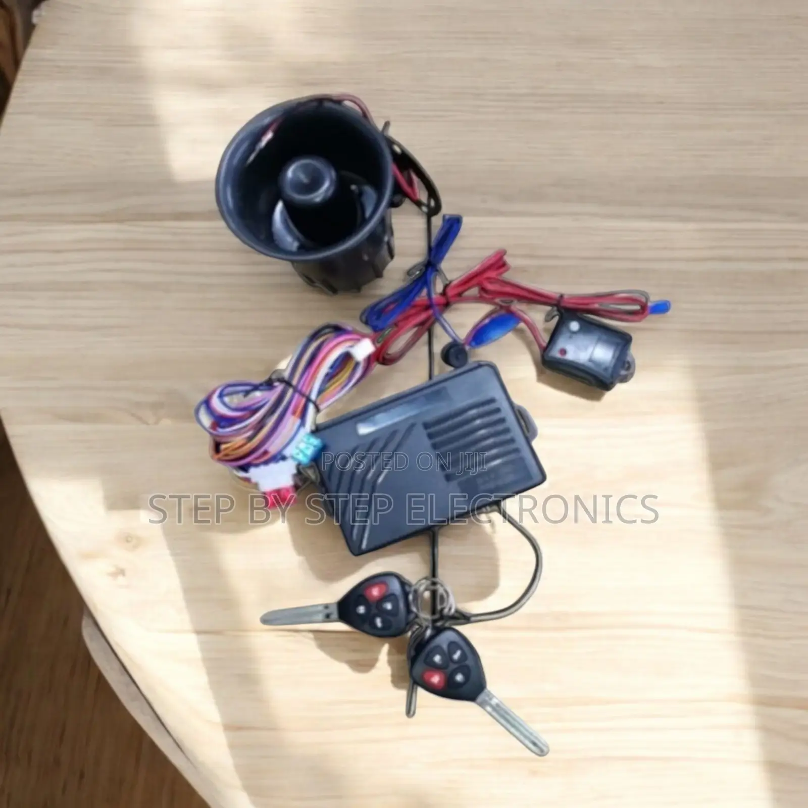 Professional Universal Car Alarm Kit With Two Remote Flip Keys System