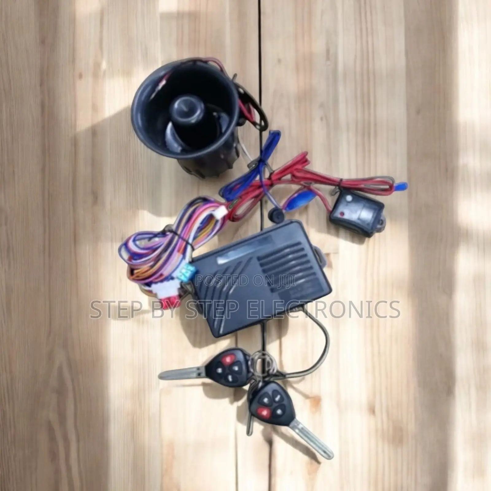 Durable Body Quality Universal Car Alarm Kit With Remote Key Controls