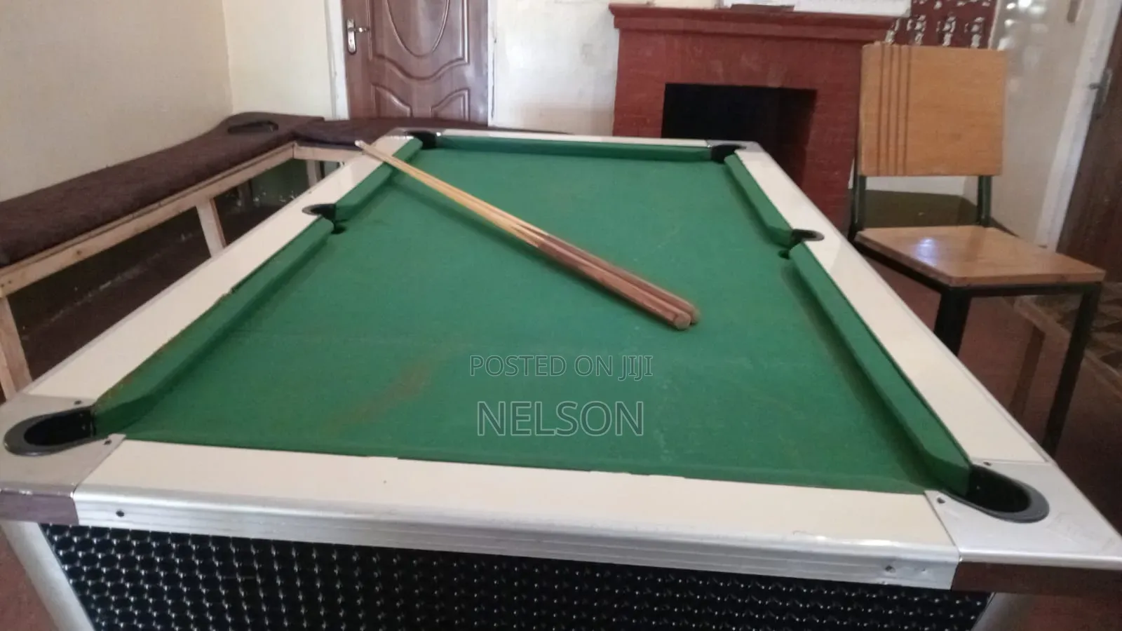 Selling a Well‐Kept Second‐Hand Pool Table. Works Great, Ready to Use.