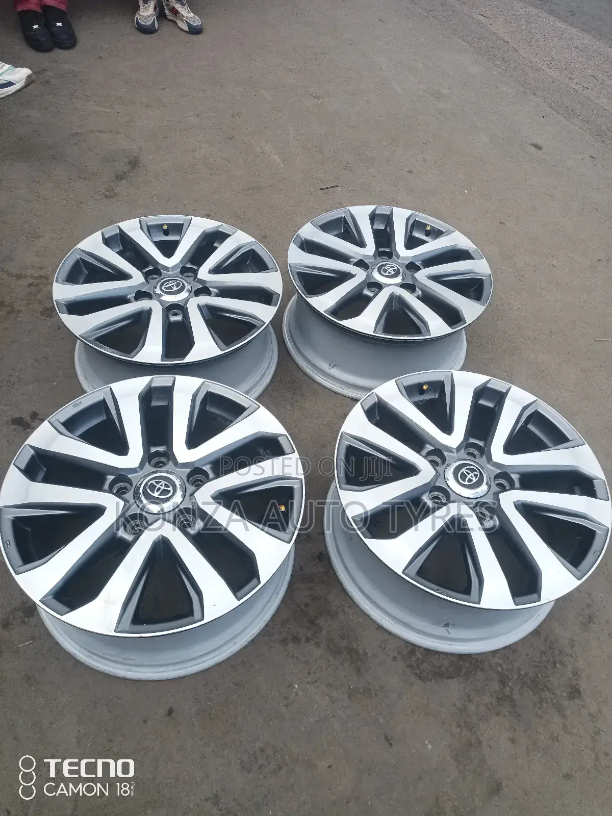 Land Cruiser V8 Size 20