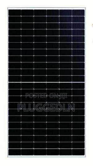 590w Bifacial Solar Panel. - main view