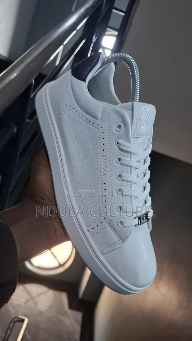 Mens Casual Sneakers Rova - main view
