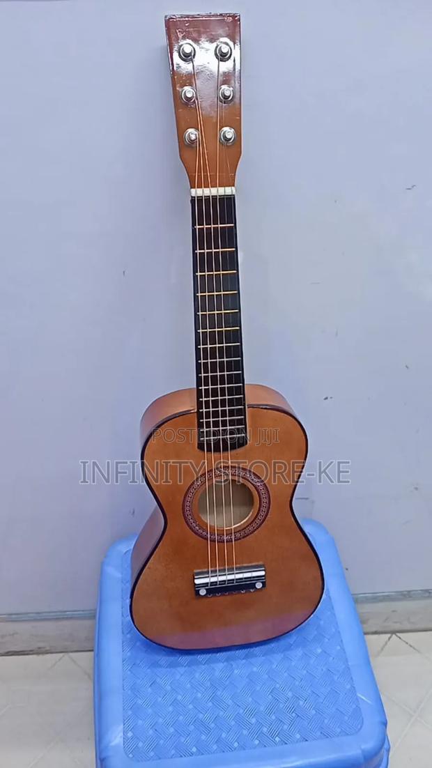 String Guitar/ Guitar - main view