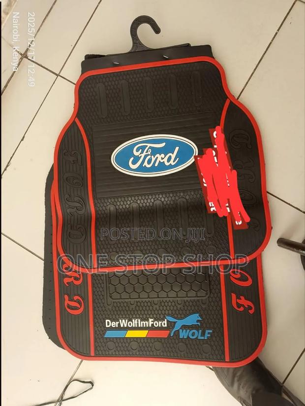 Universal 5pcs Ford Cars Branded Floor Mats