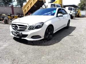 Mercedes-Benz E350 Base 4dr Sedan RWD (3.5L 6cyl 7A) 2011 White