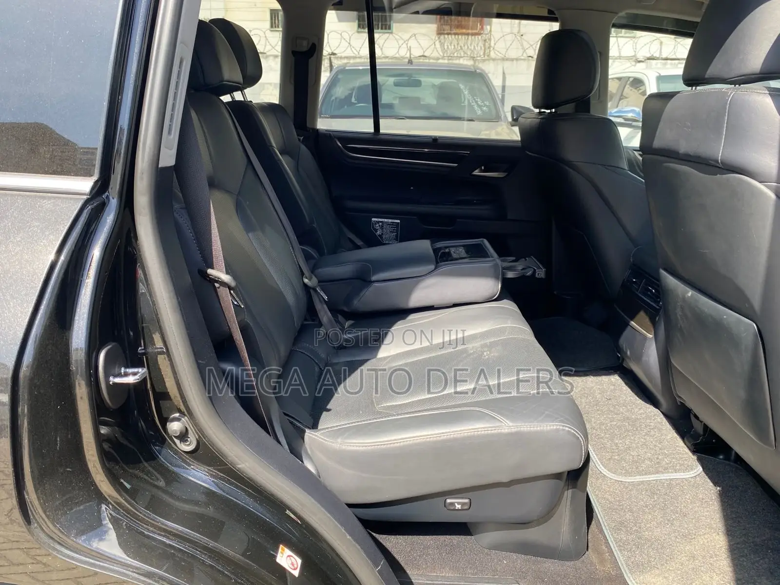 Lexus LX 450d AWD 2018 Black