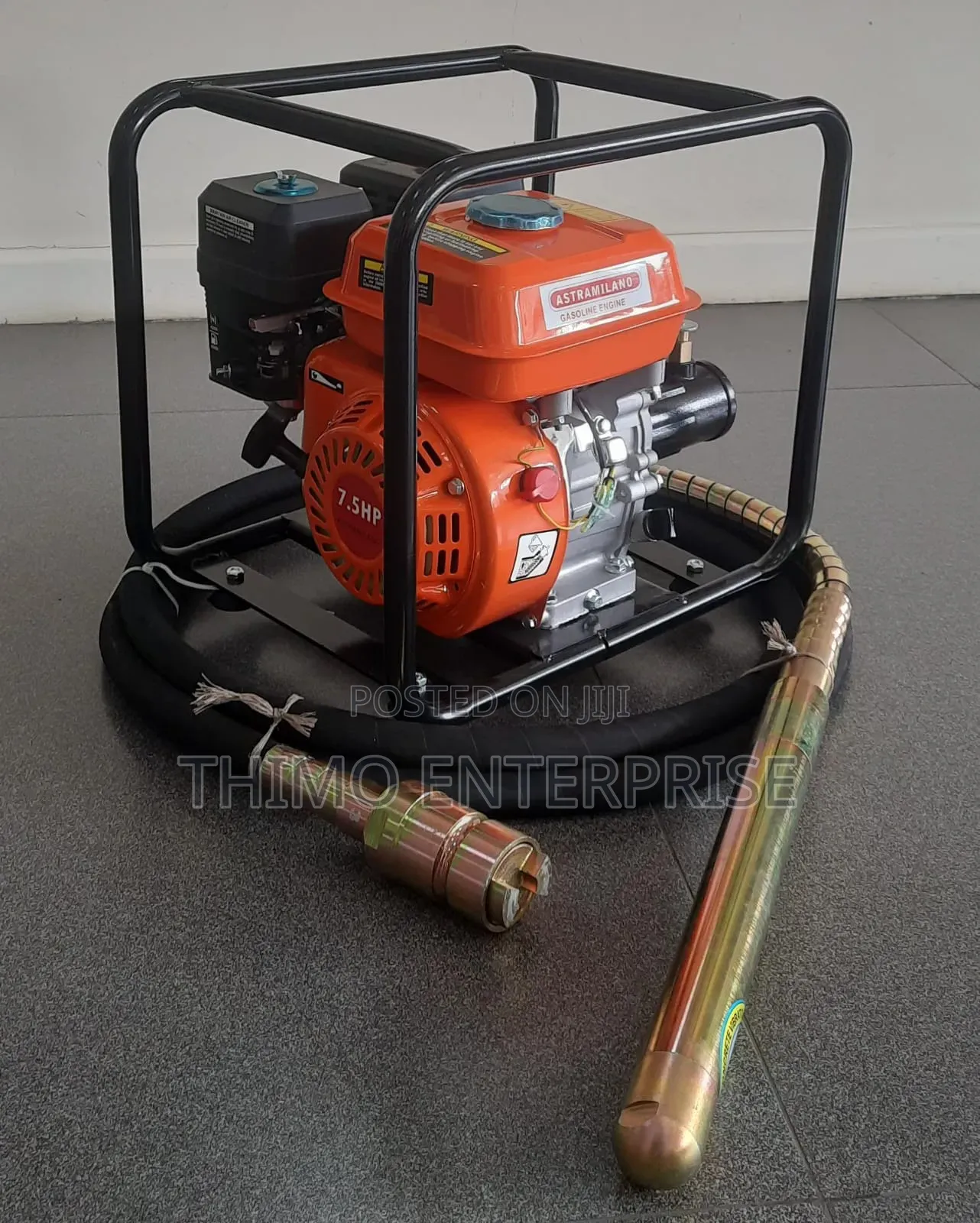 Astramilano Concrete Vibrator Machine