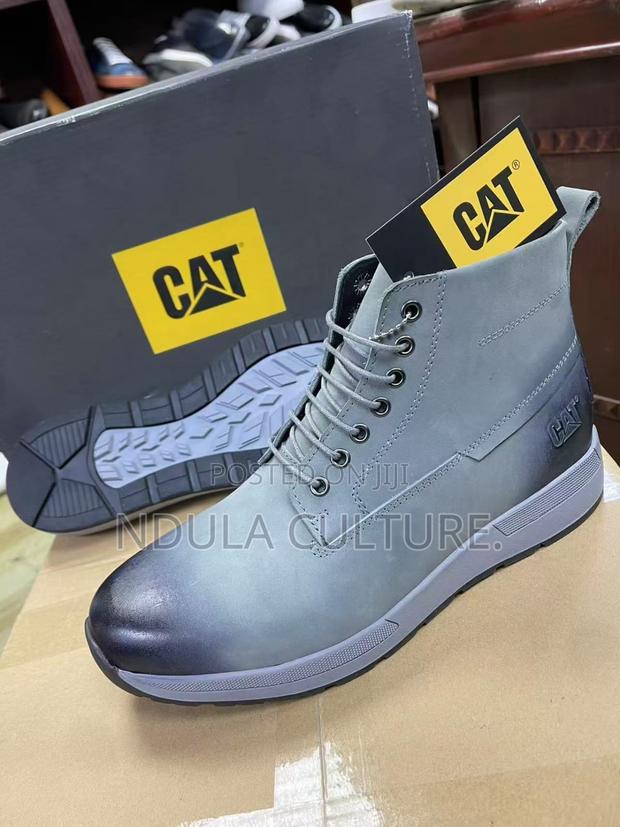 Cat Official Boots - thumbnail 3