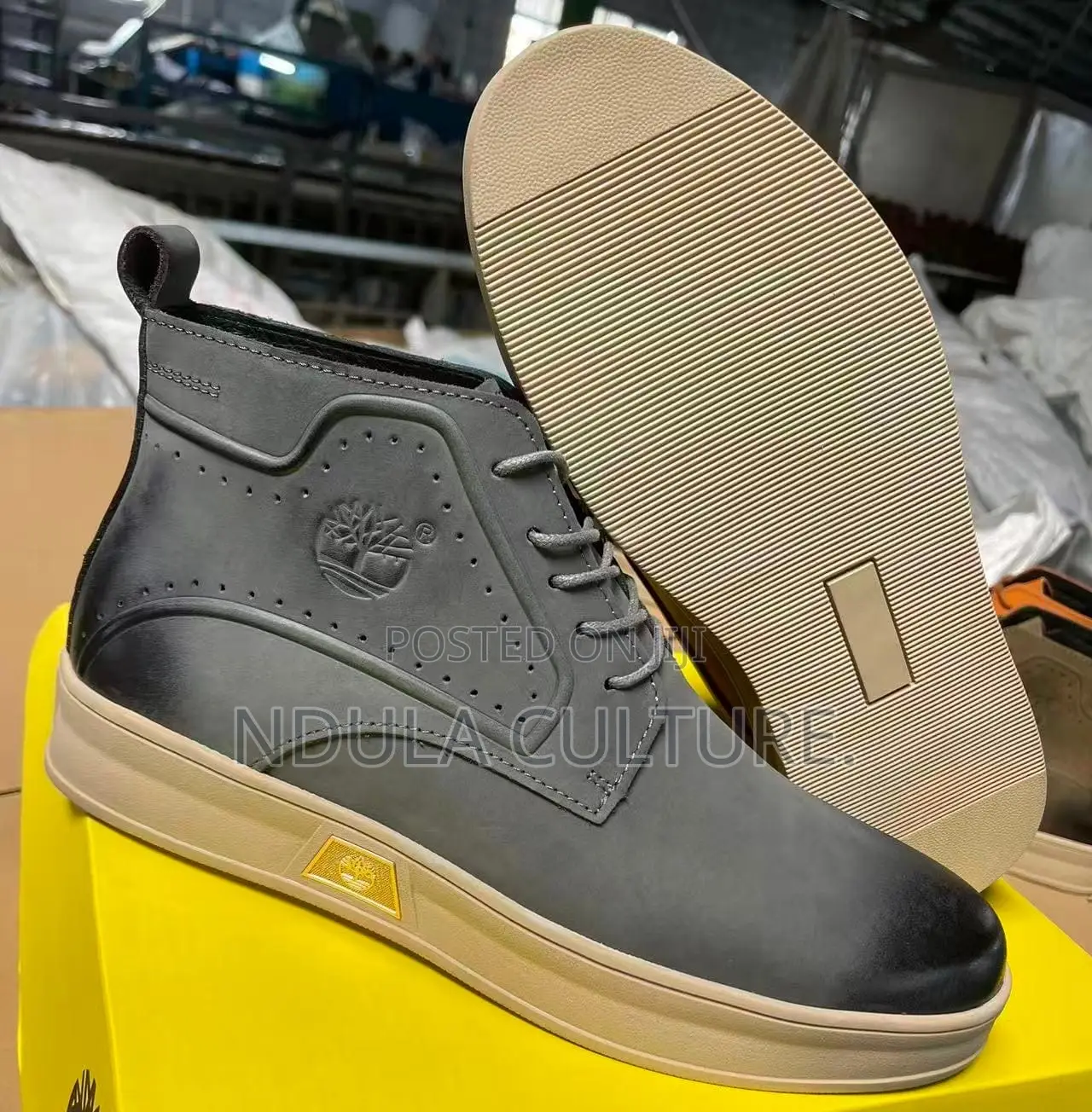 Timberland Chukka Boots Men
