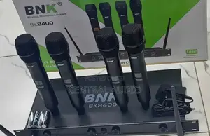 BNK 8400 4in1 Wireless Microphone