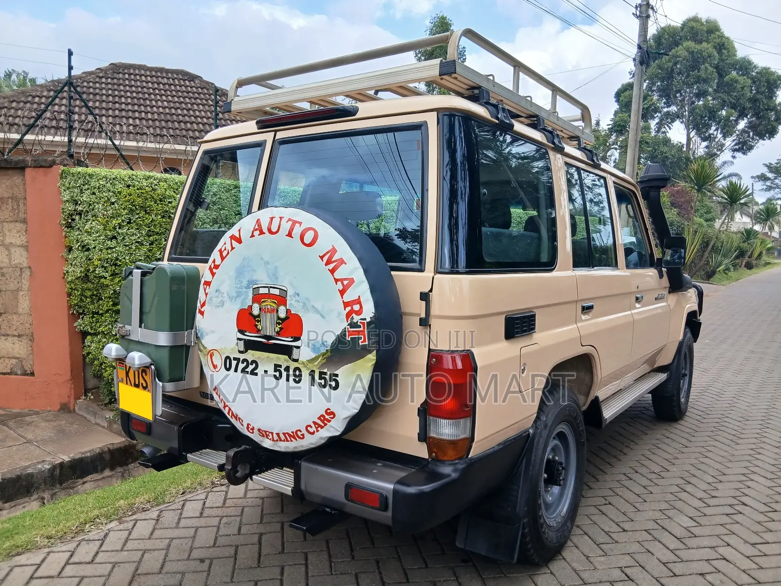 Toyota Land Cruiser 76 Series 2018 Beige