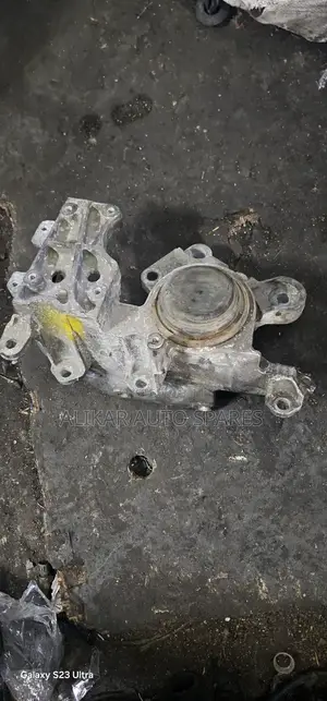 Nissan Xtrail T32 Gear Mountings