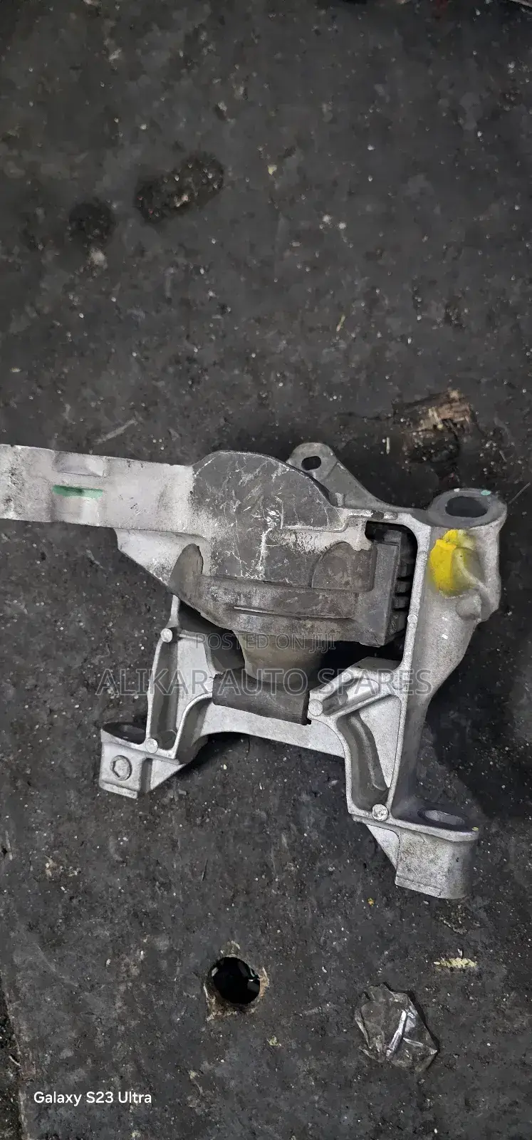 Cx5 Petrol Engine Mountings