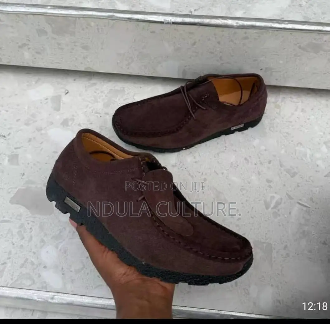 Clarks Suede Sneakers Wallabee
