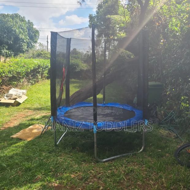 Home Play 6ft Kids Trampoline (Backyard ) - thumbnail 2