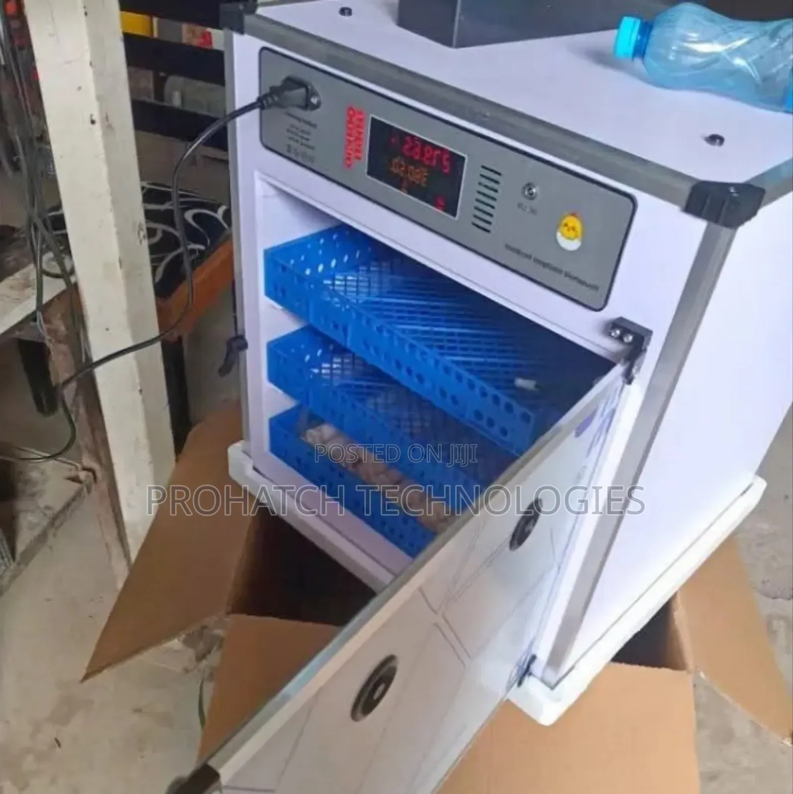 204 Ac/Dc Eggs Incubator