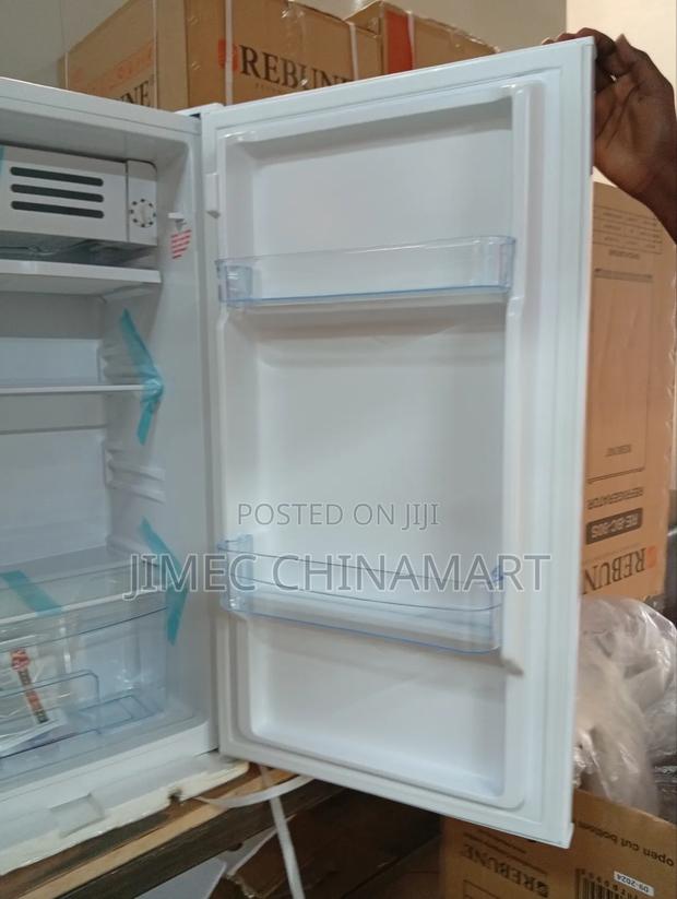 85l White Rebune Refrigerator - thumbnail 3