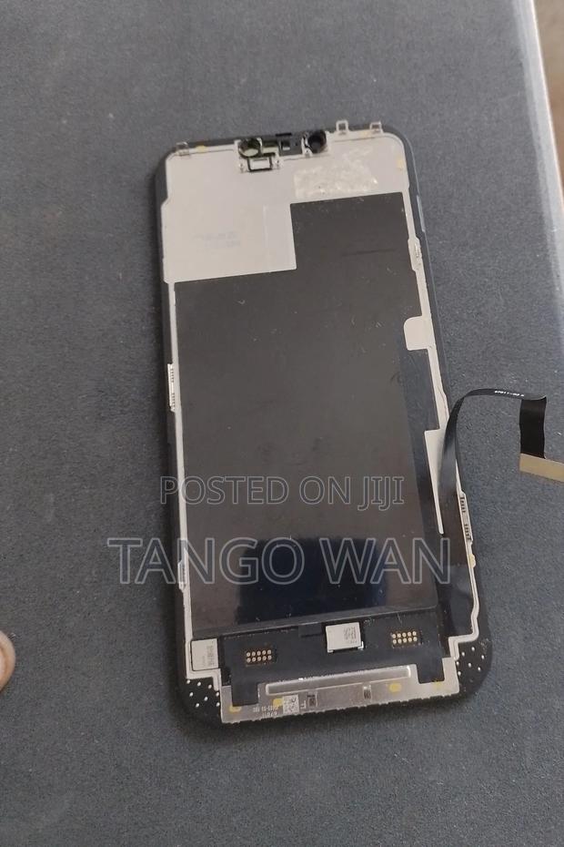 A Used-Original iPhone 13 Pro Max Screen in Perfect Condition - thumbnail 3
