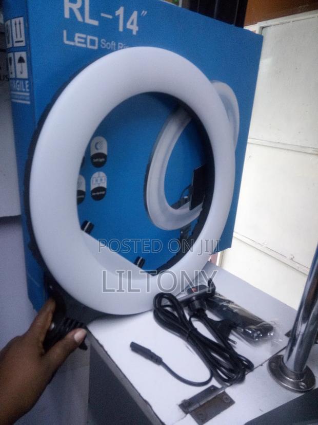 Rl-14" Soft Ring Light - main view