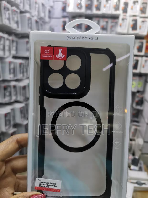 Mikky Xunnd Hard Pc Magnetic Cover for Honor 200 Smart
