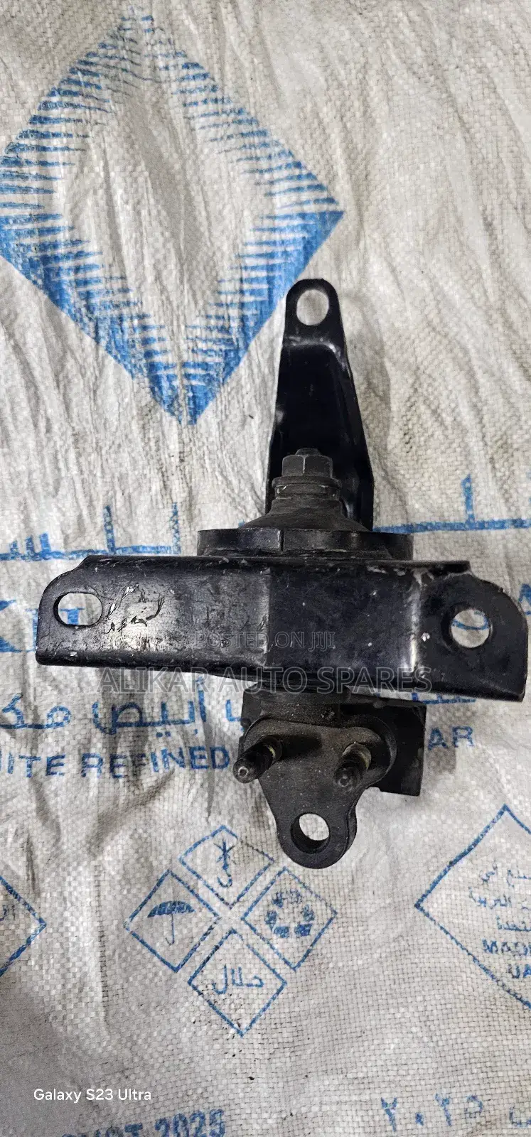 Toyota 100 Engine Mountings