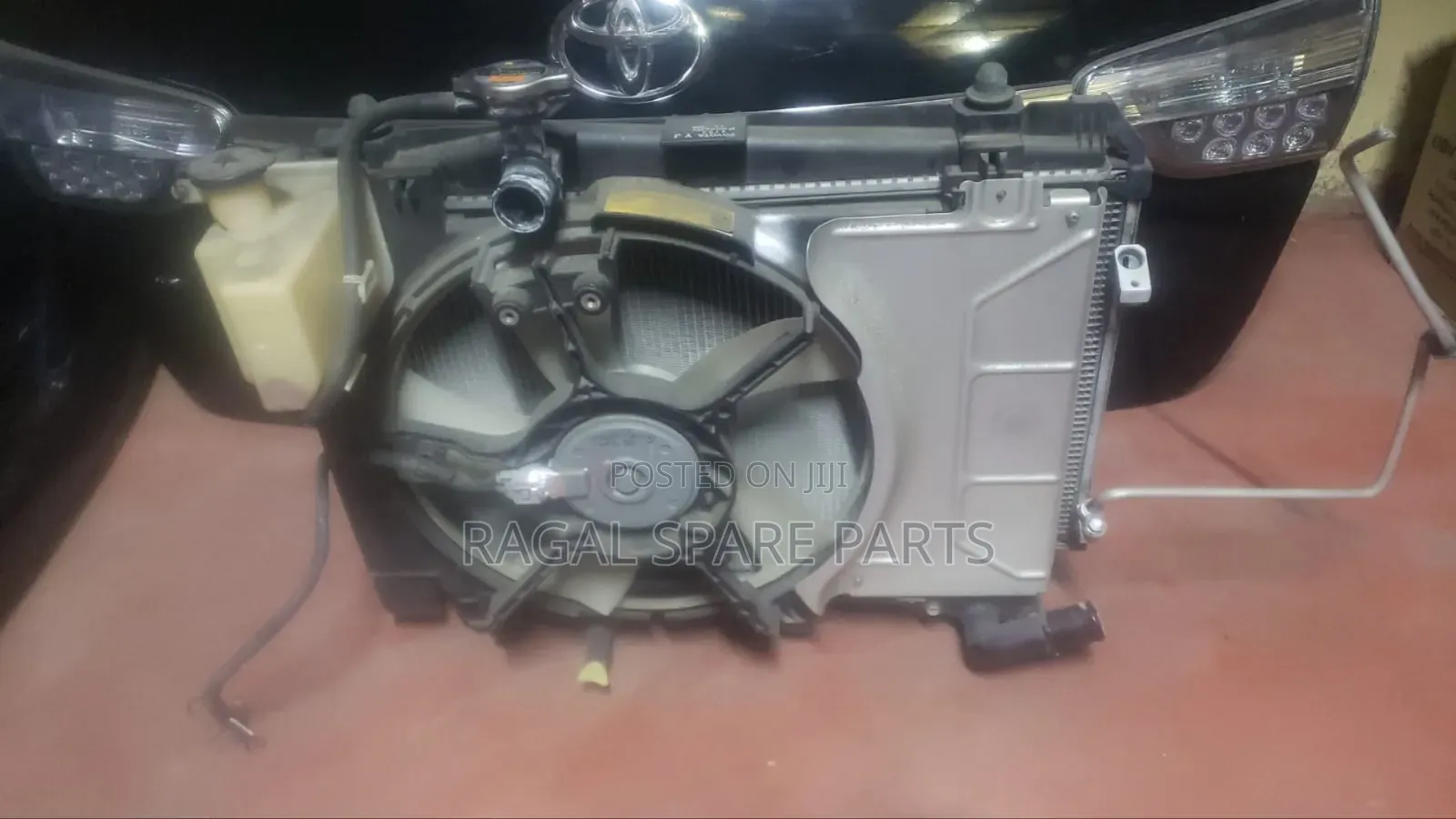Vitz Jewella Radiator