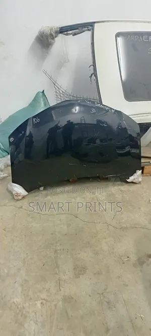 Excellent Quality Ex Japan Toyota Fielder 161 Bonnet Available