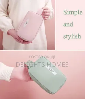 Small Travel Makeup/Cosmetic Pouch_sp