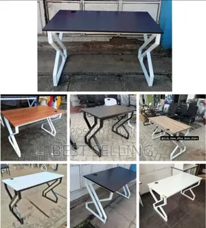 Types of Metallic Stand Office Table