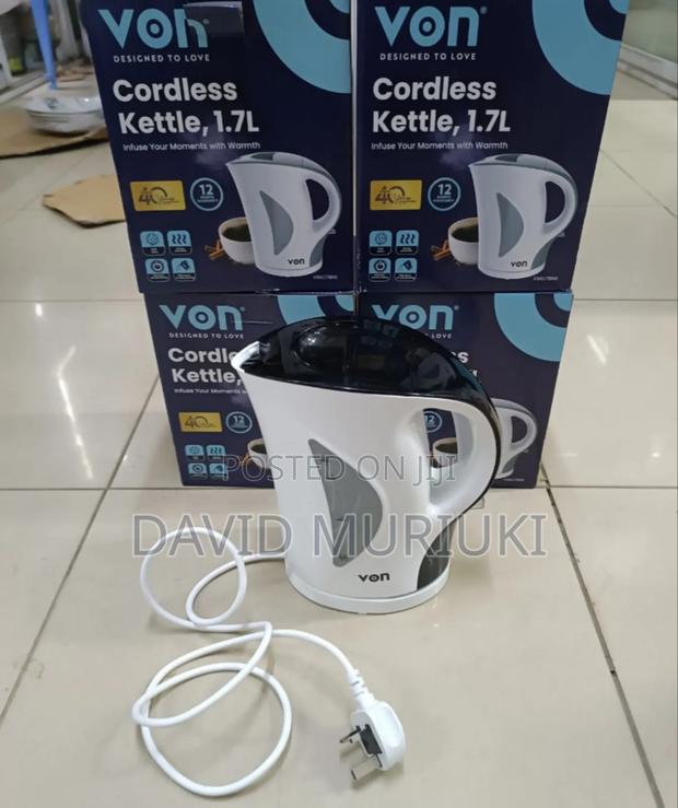 Von Vskl17bnk 1.7 Litres Upright Cordless Kettle White