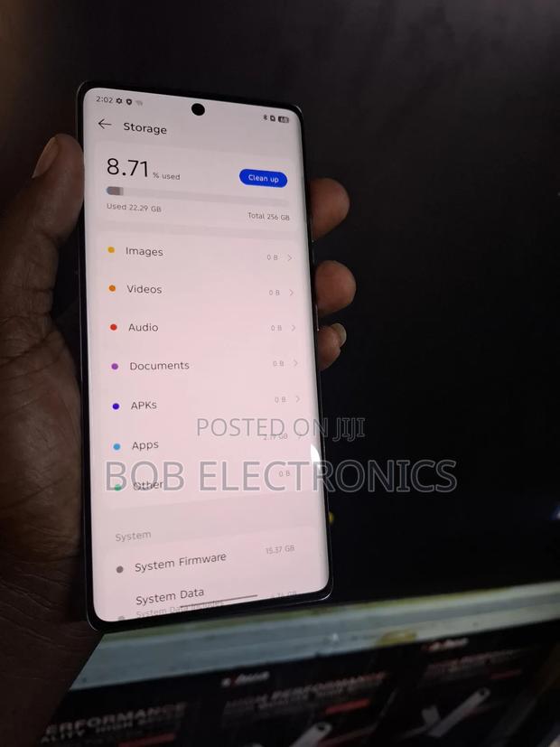 Tecno Camon 40 Pro 256 GB Blue - thumbnail 2
