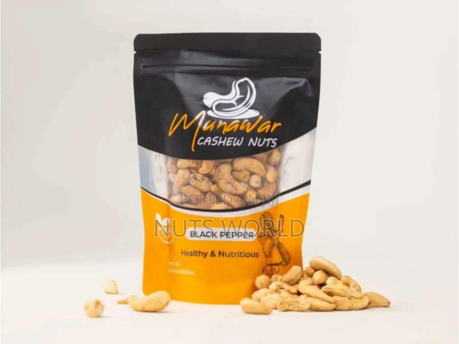 Munawar Black Pepper Cashewnuts