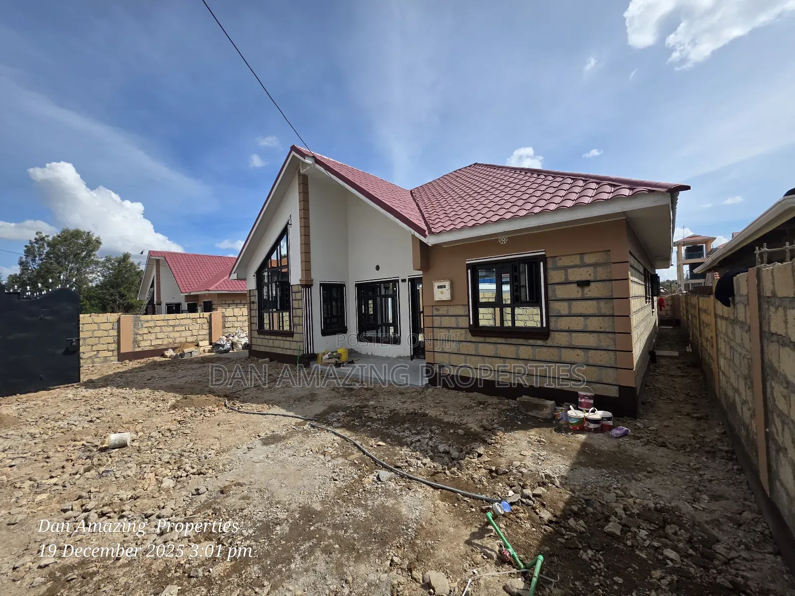 4bdrm Bungalow in Sankale Rd, Kiserian for sale