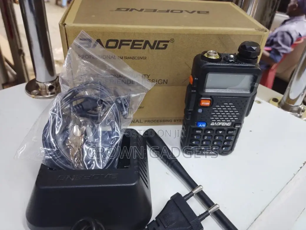Baofeng Uv-5r Rechargeable Dual Band Walkie Talkie