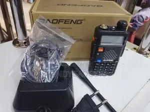 Baofeng Uv-5r Rechargeable Dual Band Walkie Talkie