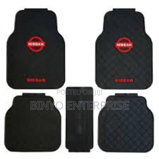 Nissan Floor Mat