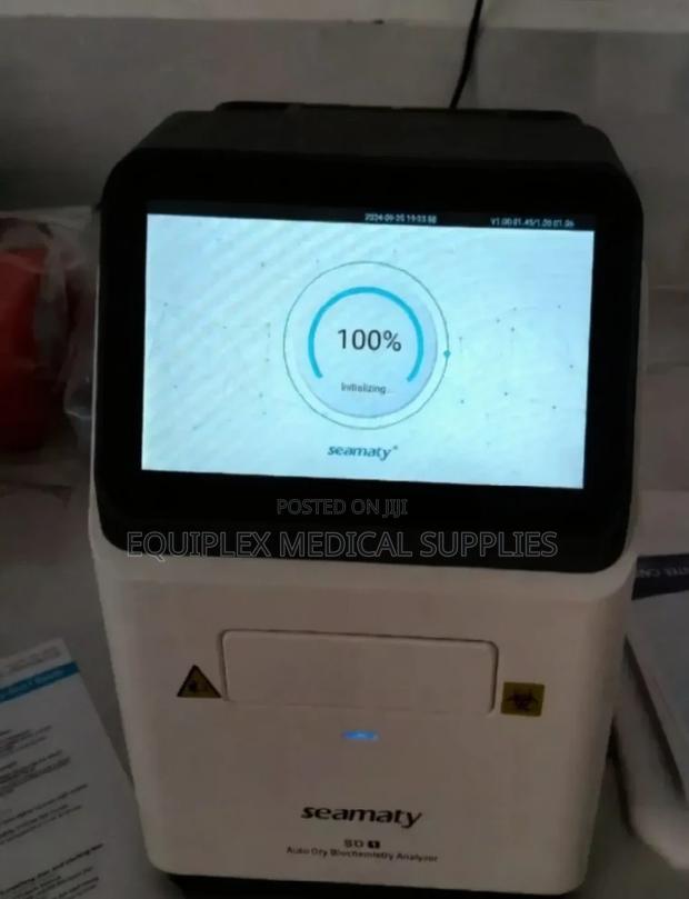 Fully Automated Biochemistry Analyzer (Accurate and Precise)