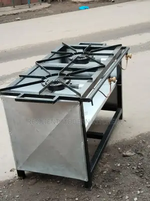 Closed 2 Burner Gas Cooker