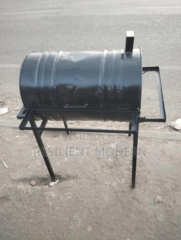 Closed Meat Grill - main view