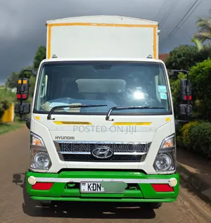 Hyundai 2024 White