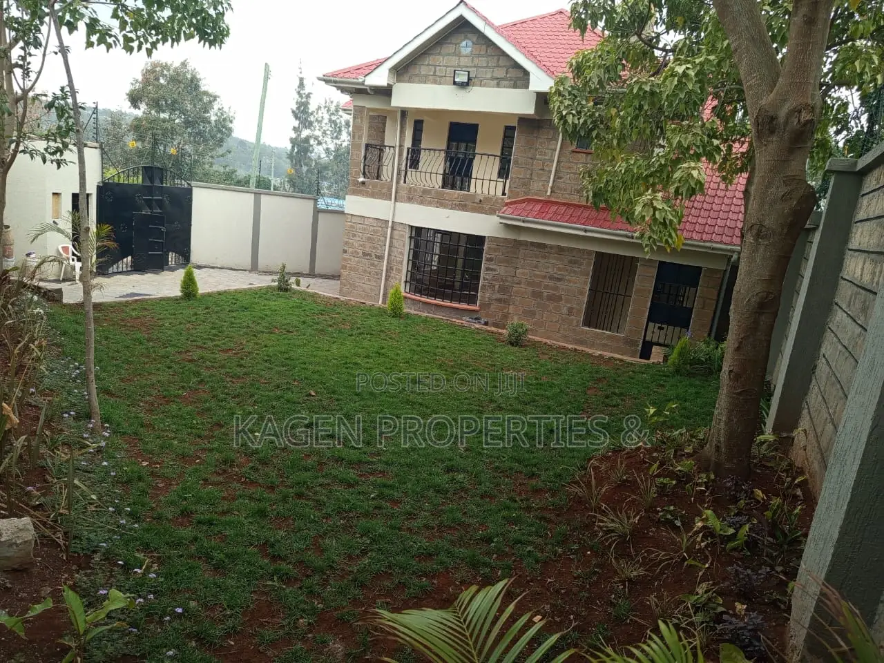 4bdrm Townhouse/Terrace in Kiserian for sale