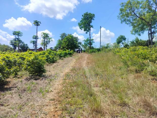 Half Acre in Gachoka, Embu. - thumbnail 3