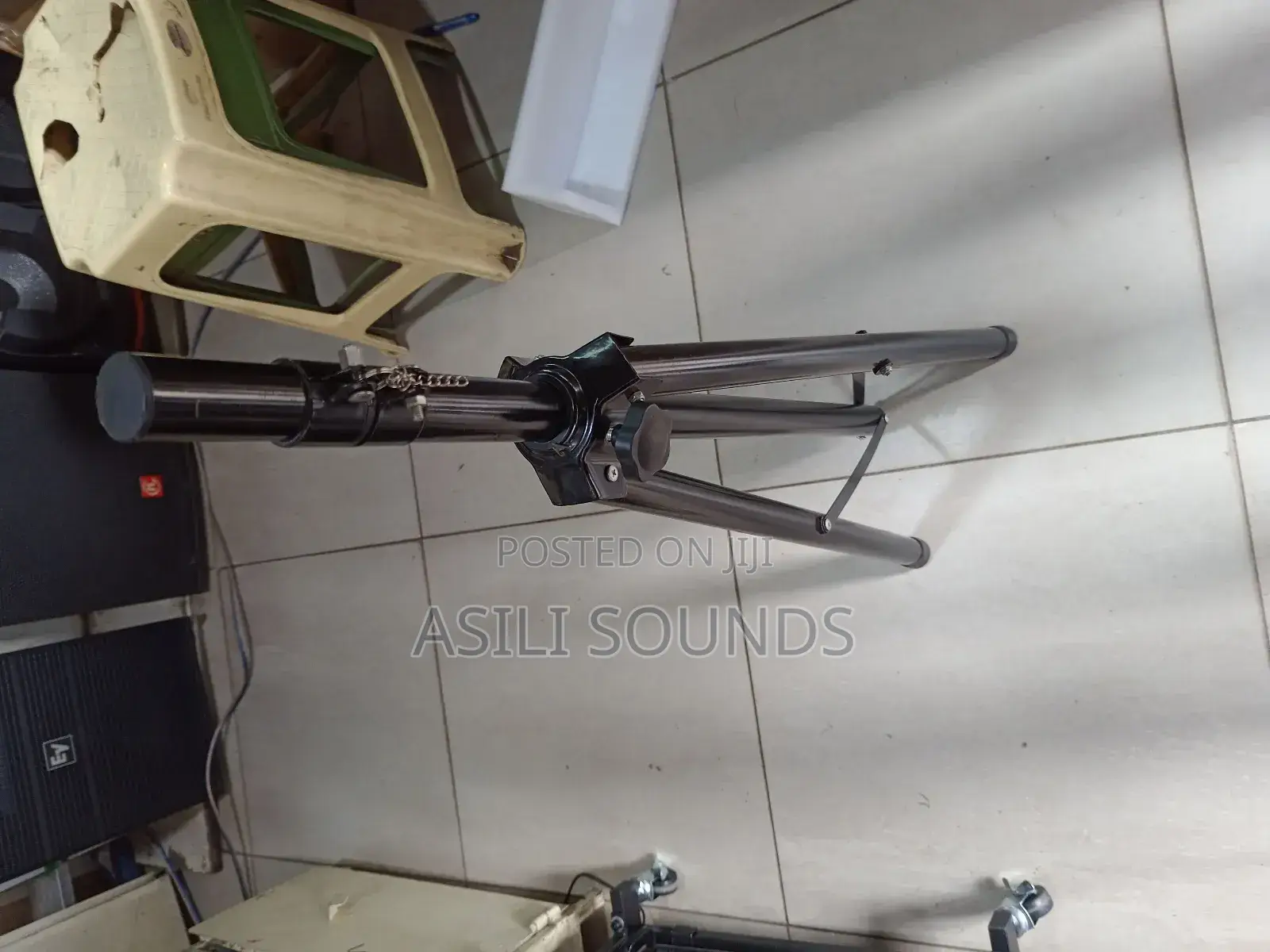 Speaker Stand