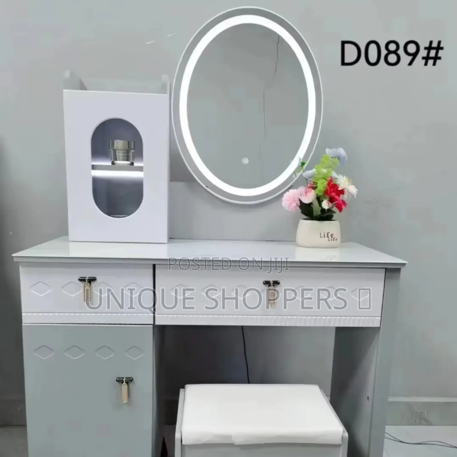 Classy Executive Dressing Mirrors